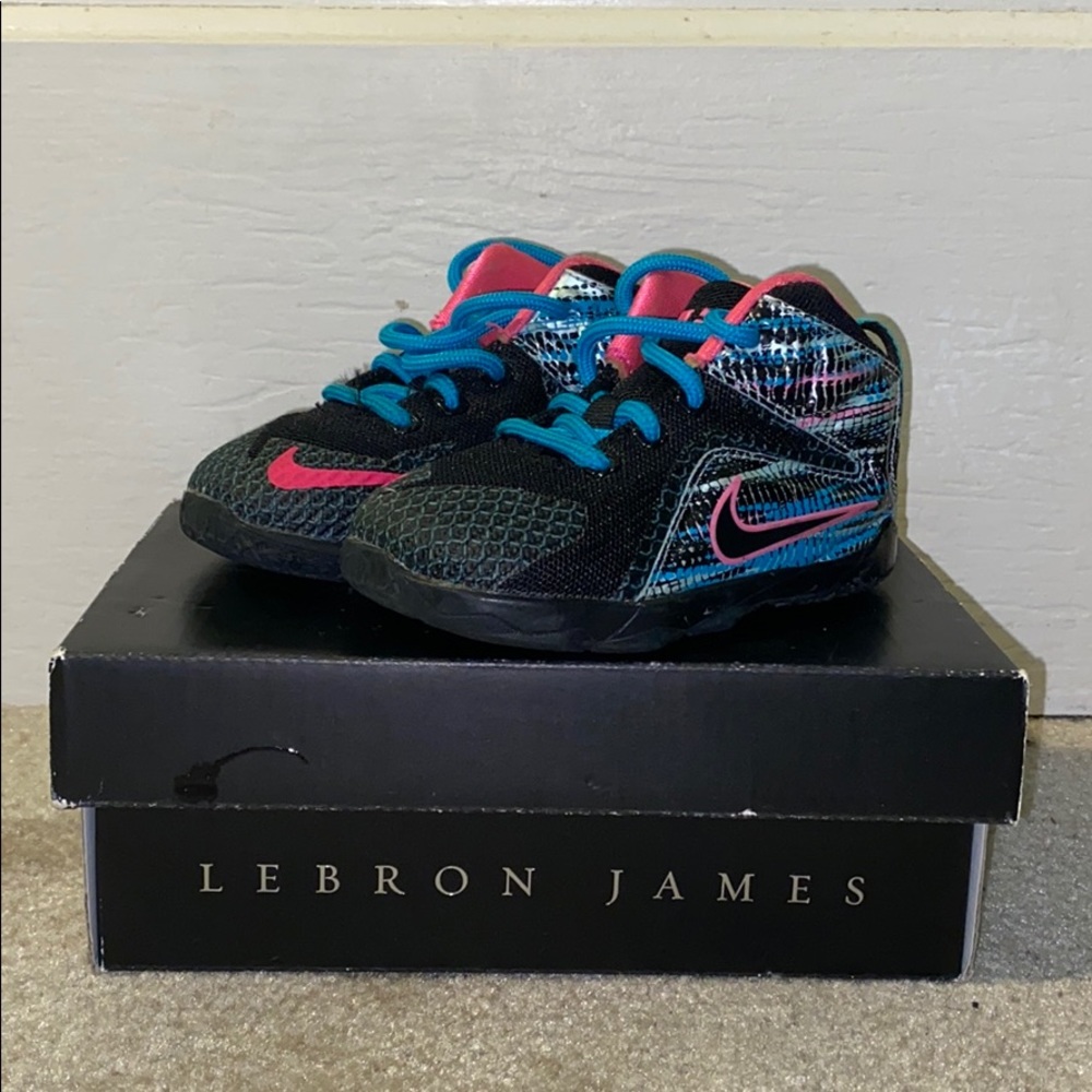 NIKE LEBRON XII (TD) TODDLER SHOES
